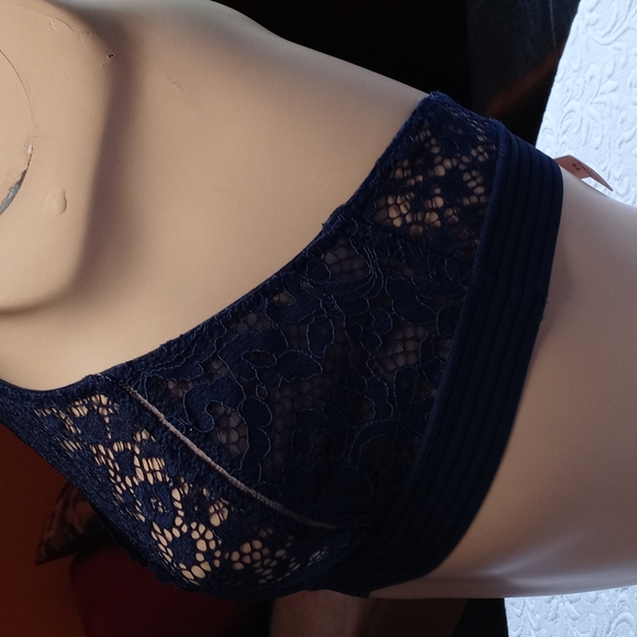 2 vs bralettes size m - Picture 12 of 16